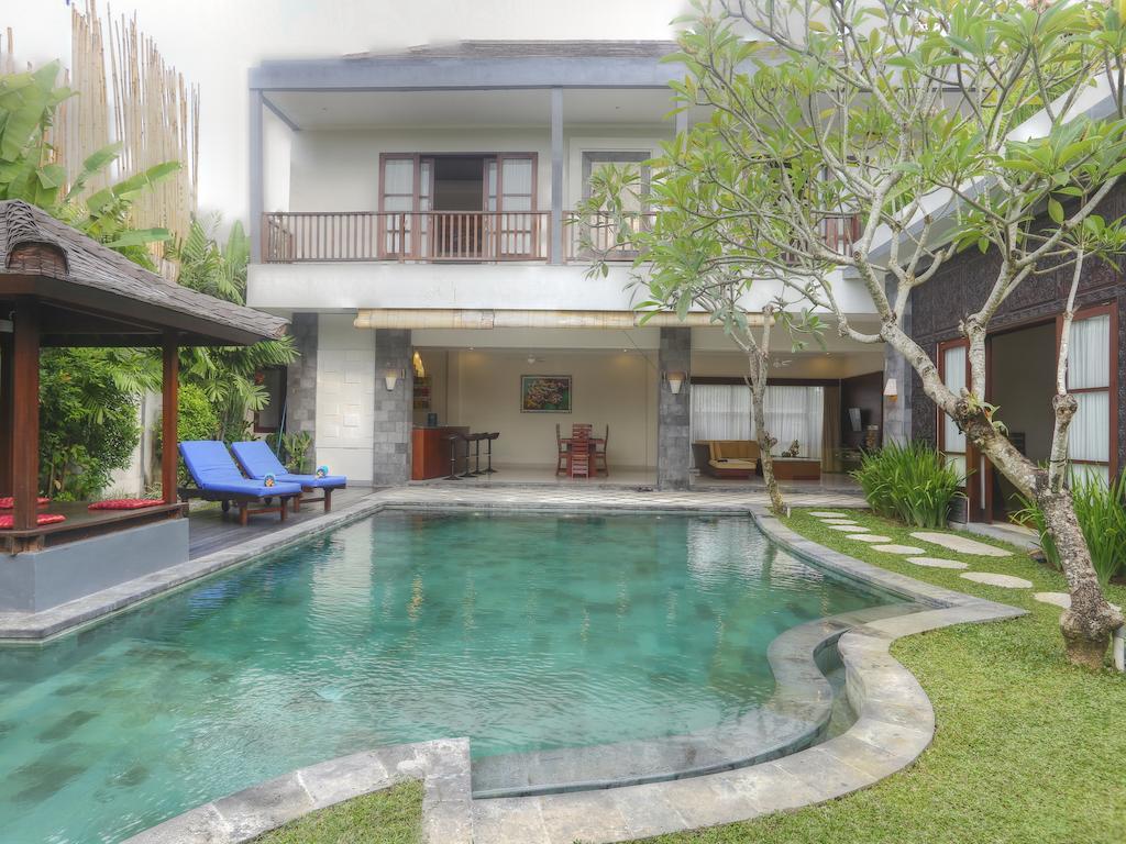 Villa Fanisa Kuta Lombok Værelse billede