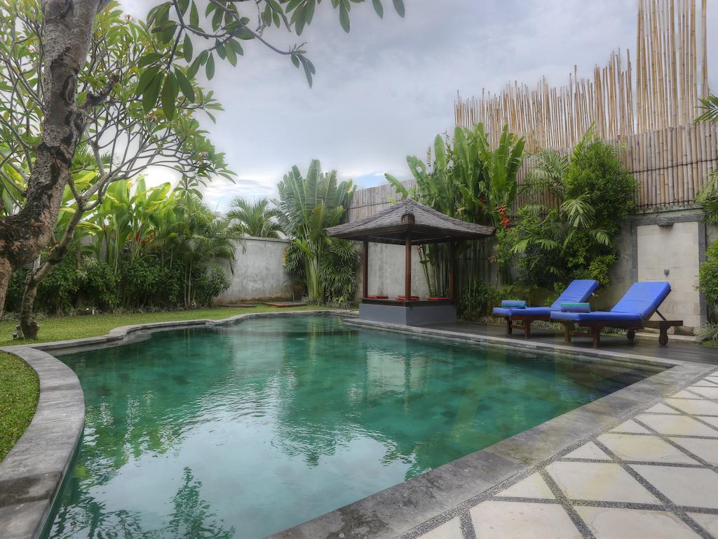 Villa Fanisa Kuta Lombok Værelse billede