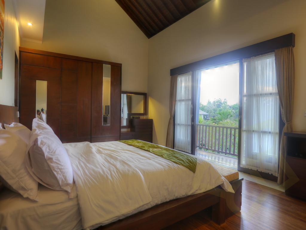 Villa Fanisa Kuta Lombok Værelse billede